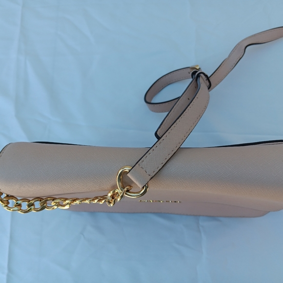 Handbag - Picture 11 of 16